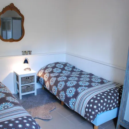 Отель Tastefully Furnished Located In The Heart Of The Ardennes Уффализ